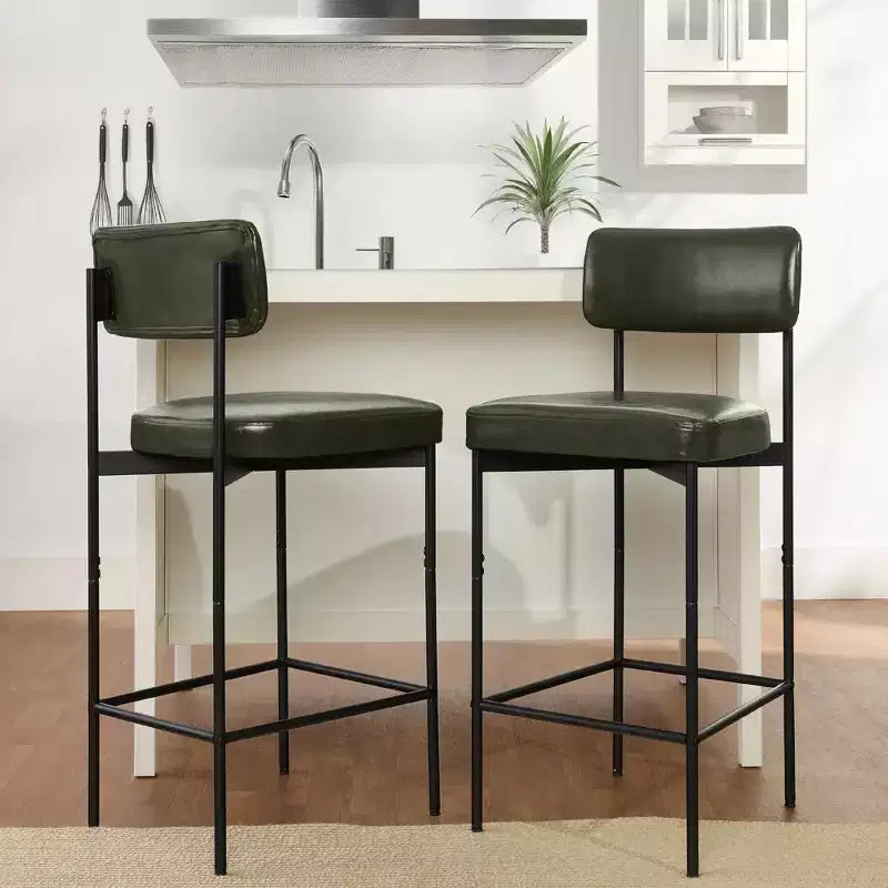 Lot de deux tabourets de bar en similicuir