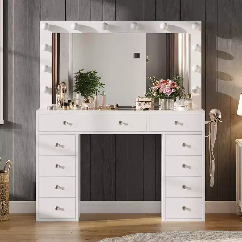 Coiffeuse de style rustique avec miroir éclairé à plateau en verre