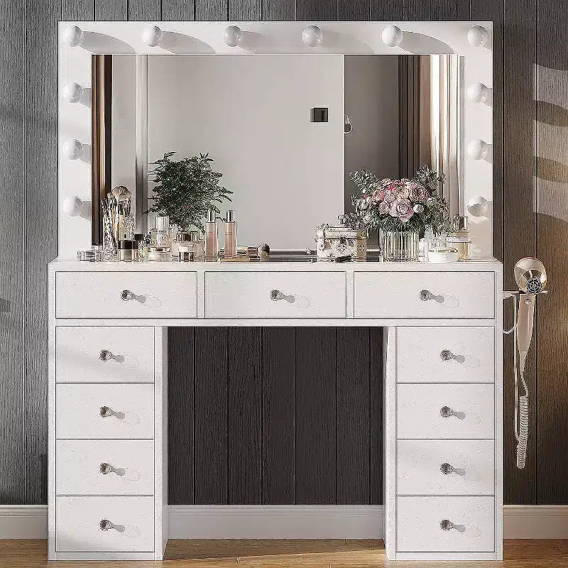 Coiffeuse de style rustique avec miroir éclairé à plateau en verre