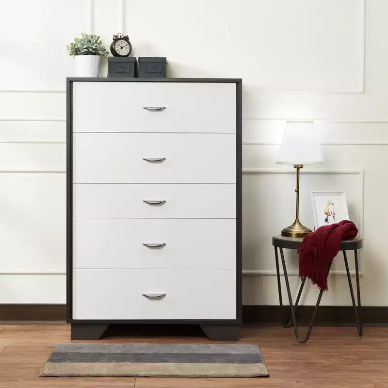 Commode en bois à 5 tiroirs