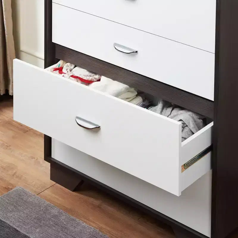 Commode en bois à 5 tiroirs