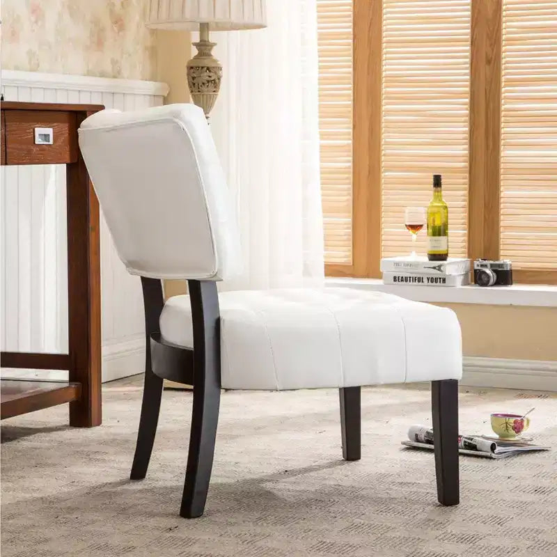 Fauteuil matelassé en similicuir style décontracté moderne