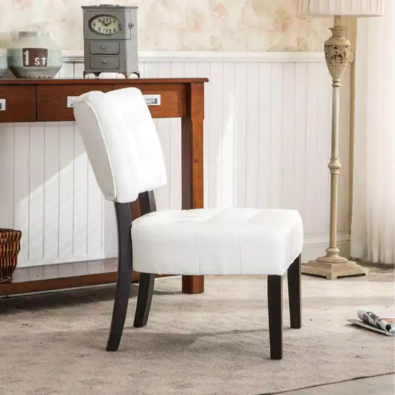 Fauteuil matelassé en similicuir style décontracté moderne