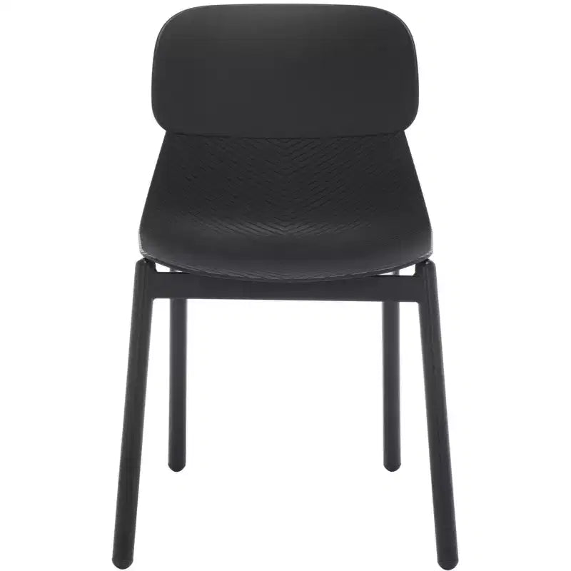 Chaise de salle à manger en plastique moulé